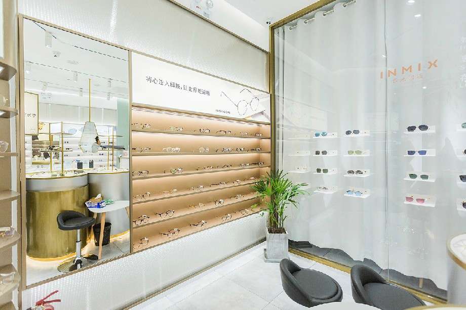 品牌眼鏡店裝修設(shè)計(jì)效果圖