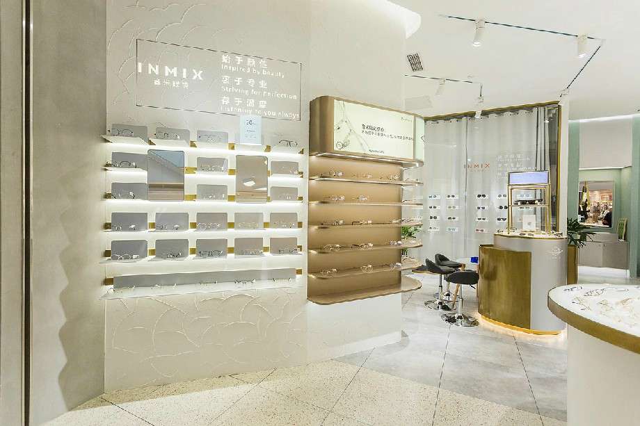品牌眼鏡店裝修設(shè)計(jì)效果圖