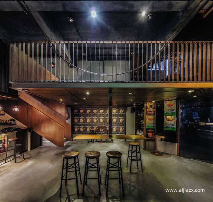 復(fù)古火鍋店設(shè)計(jì)裝修，工業(yè)風(fēng)火鍋店設(shè)計(jì)裝修