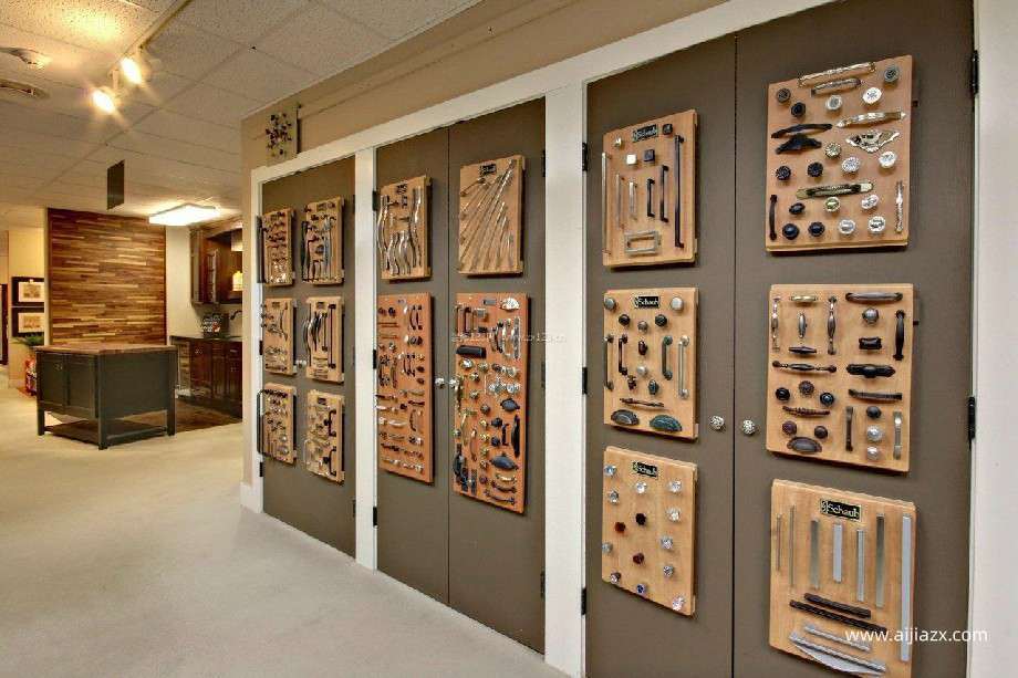 鄭州五金店裝修設(shè)計(jì)費(fèi)用多少錢一平米 鄭州五金店裝修設(shè)計(jì)費(fèi)用多少錢一平米