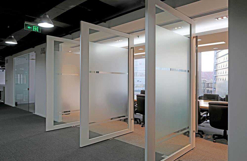 240平米辦公室裝修設(shè)計(jì)效果圖