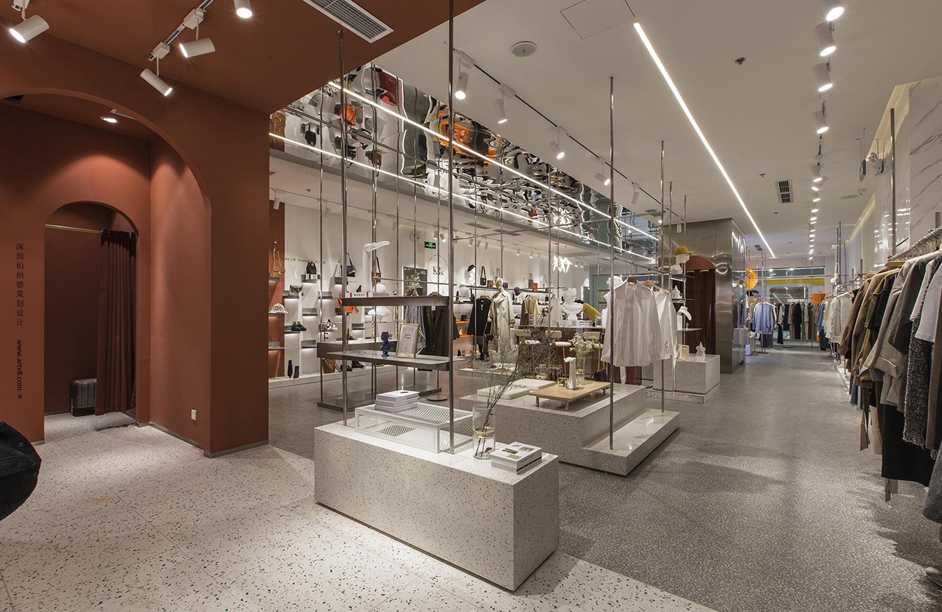 68平米女裝專賣店裝修設(shè)計效果圖