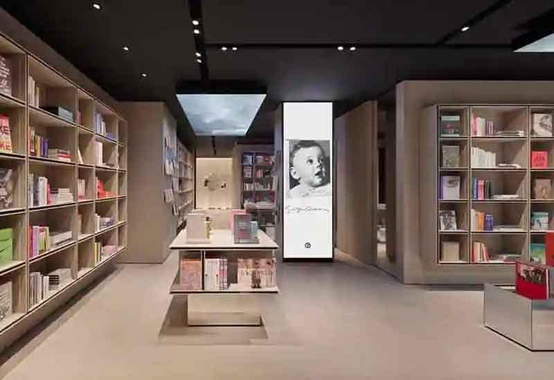 鄭州專賣店裝修:無障礙通道的地面防滑處理