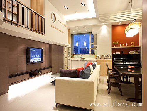 全開(kāi)放式的現(xiàn)代風(fēng)格小型復(fù)式客餐廳裝修效果圖