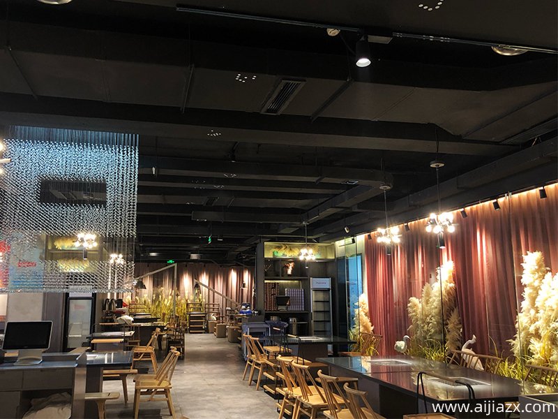 如何通過餐飲設(shè)計讓顧客走進(jìn)餐廳